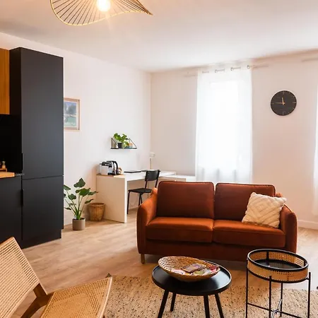 *nouveau* Apt T2 Climatise, Wifi Centre