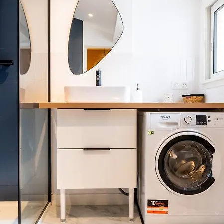 *nouveau* Apt T2 Climatise, Wifi Centre